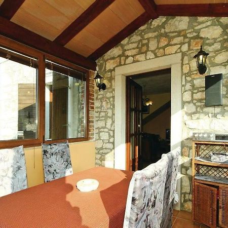 Mugeba 3 Bedroom Accommodation Porec Bagian luar foto